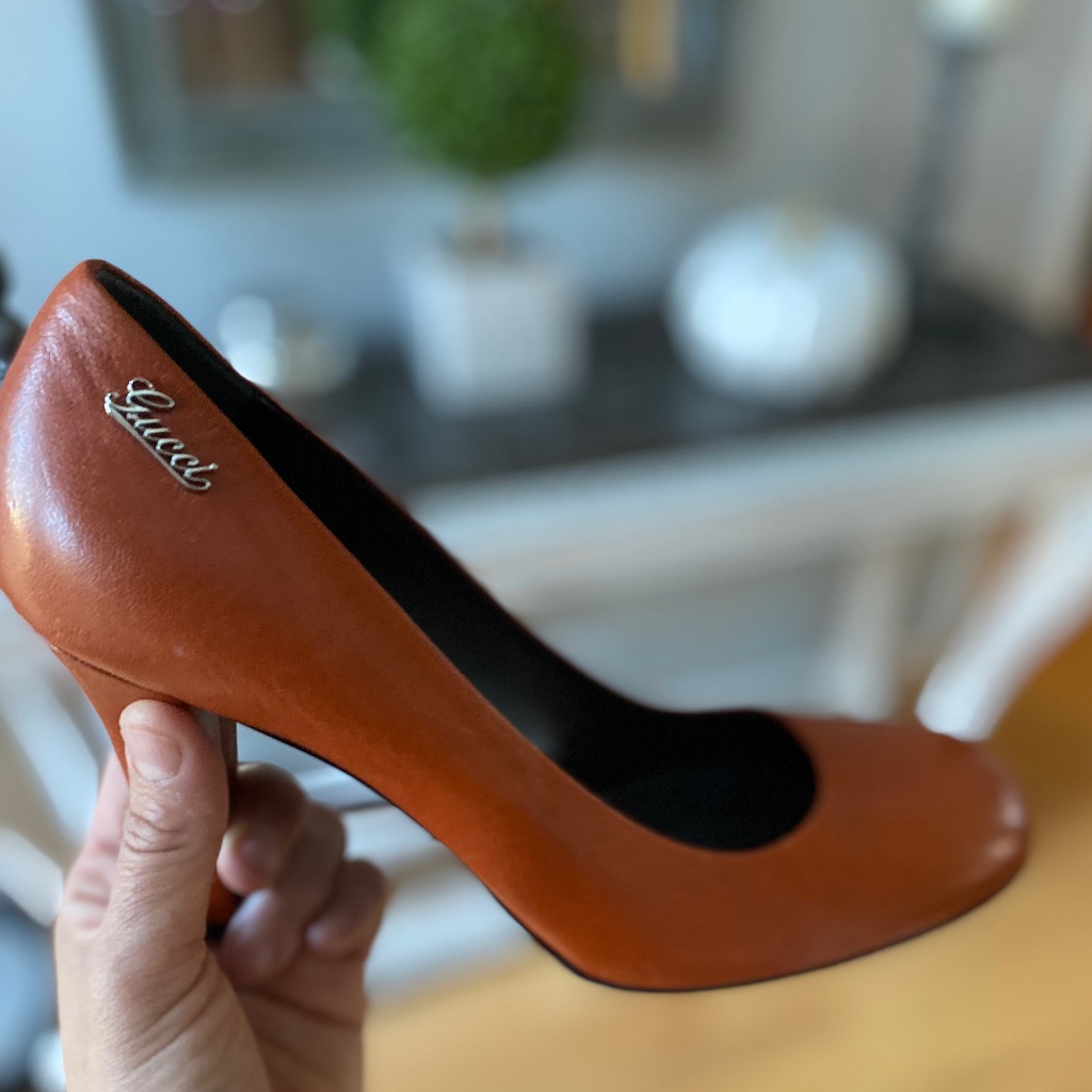 Great Condition Gucci Pumps Authentic